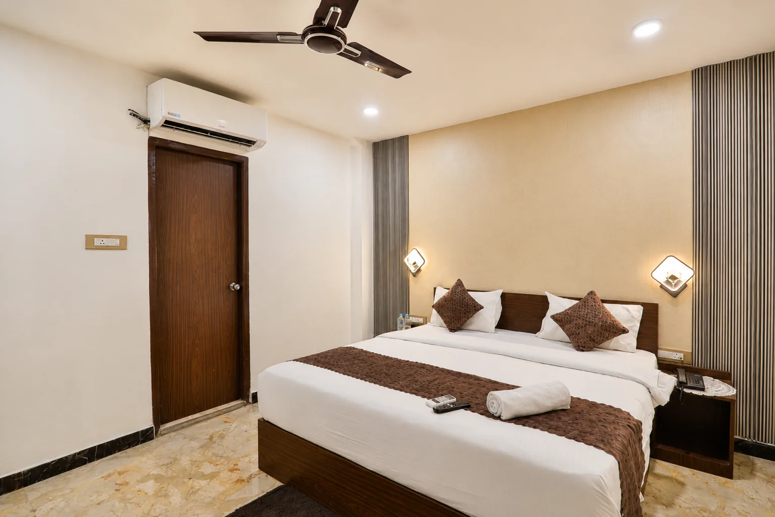 Standard Comfort Room